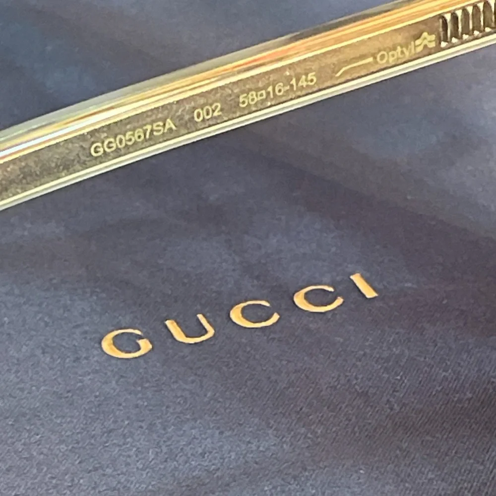 Gucci Sunglasses - Picture 7 of 7